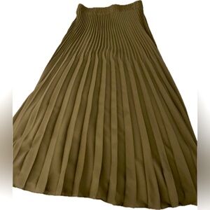 MaxStudio pleated skirt